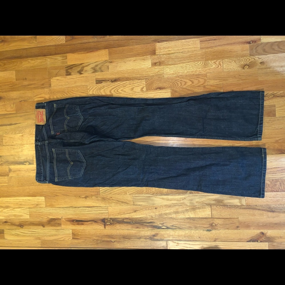 Dark wash bootcut Levi jeans
